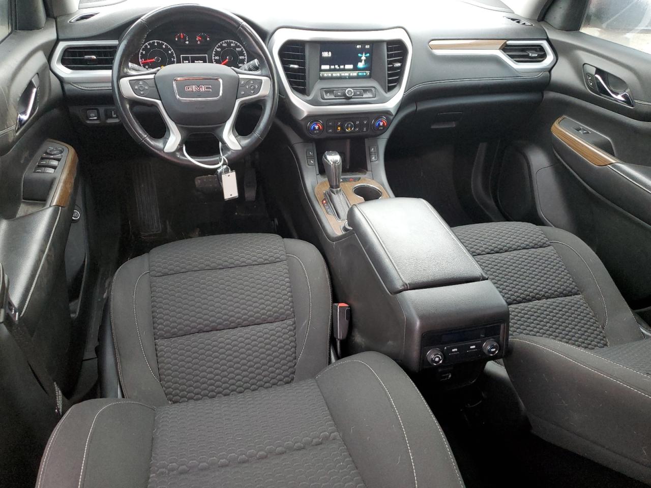 2019 GMC Acadia - Image 8