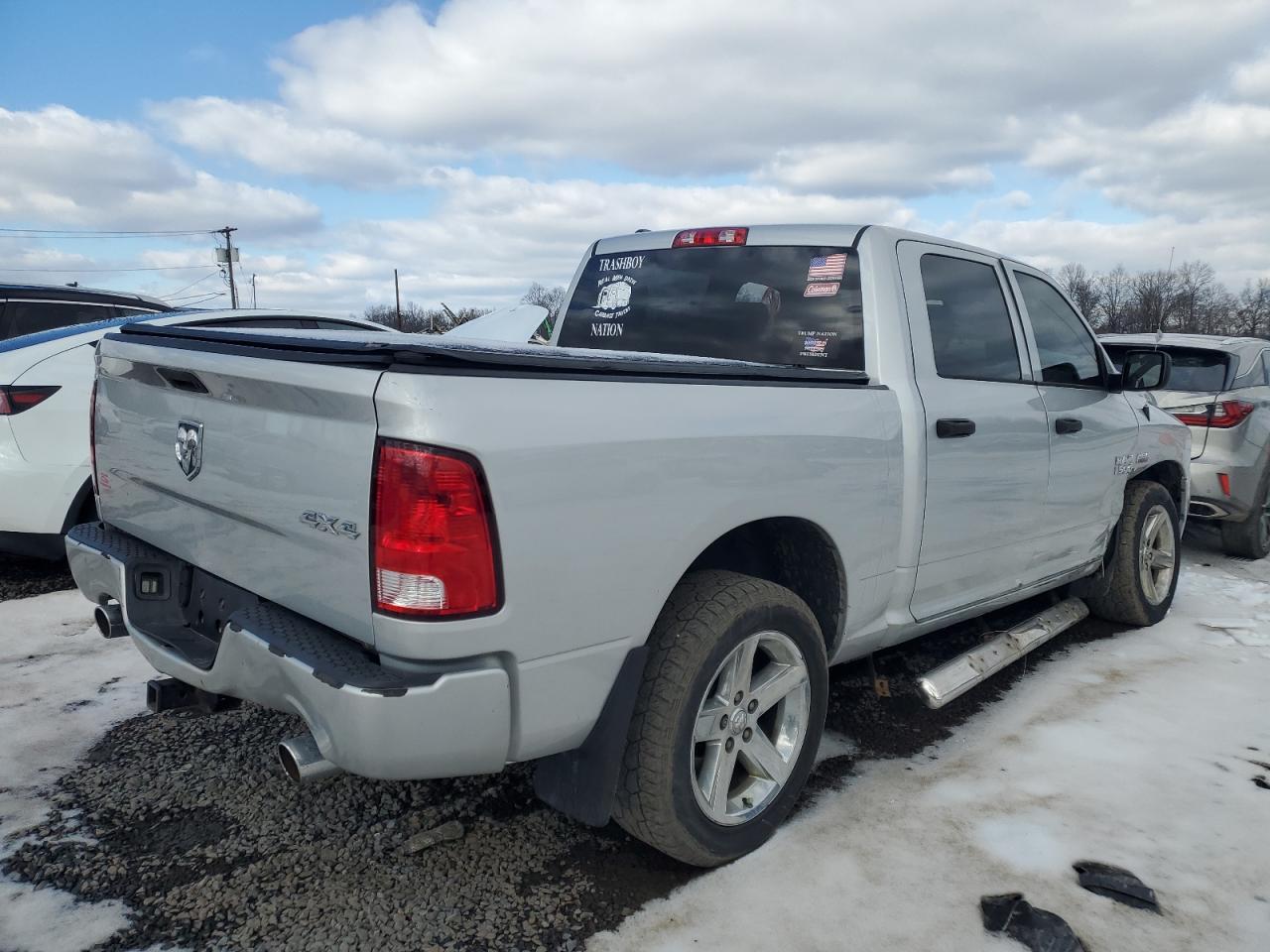 2015 RAM 1500 - Image 3