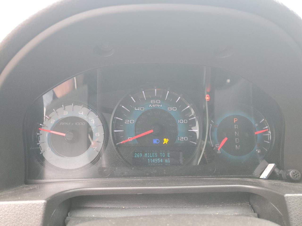 2010 Ford Fusion - Image 9