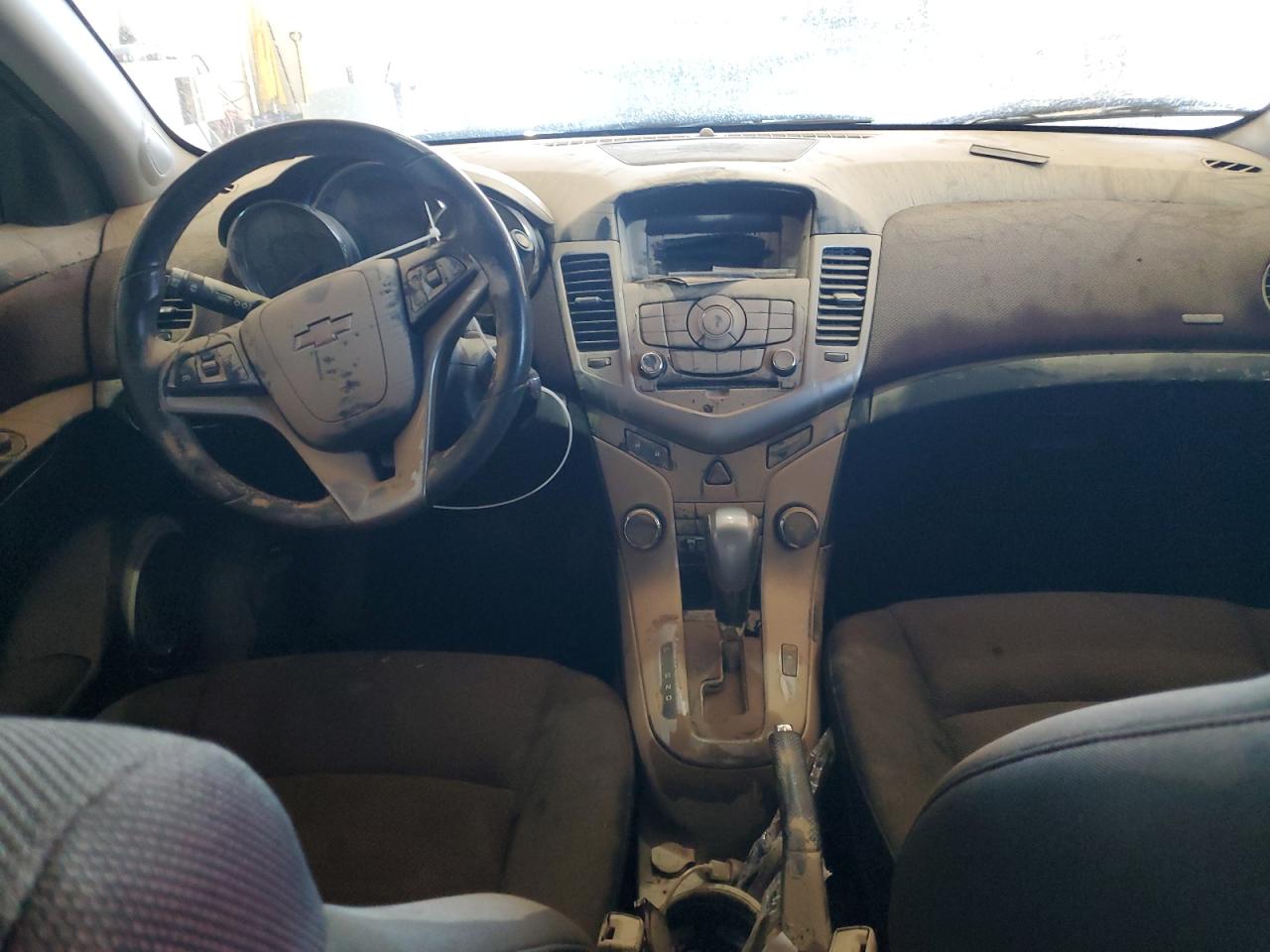 2012 Chevrolet Cruze - Image 8