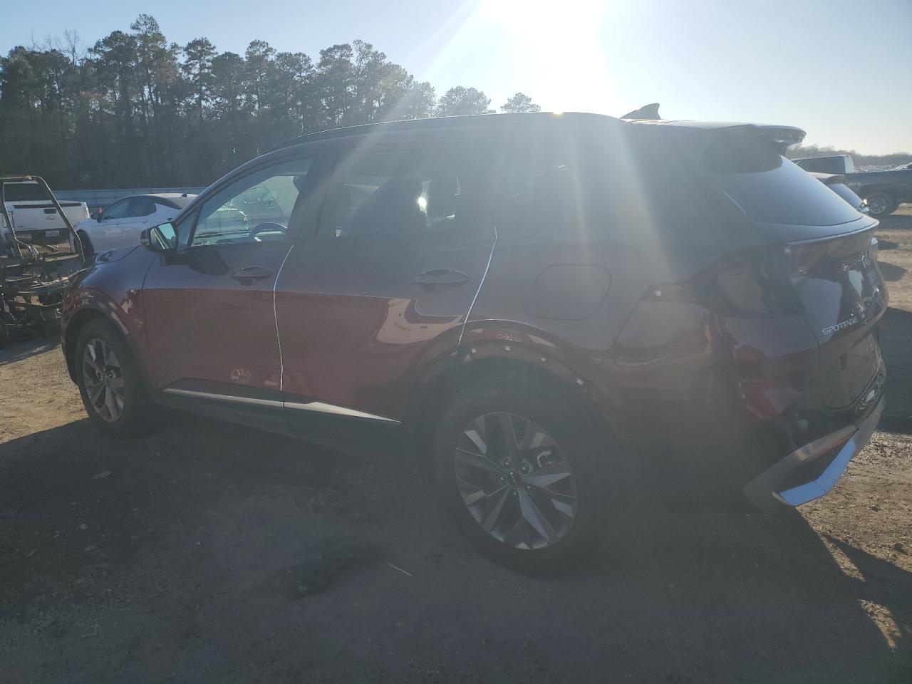 2023 Kia Sportage - Image 2