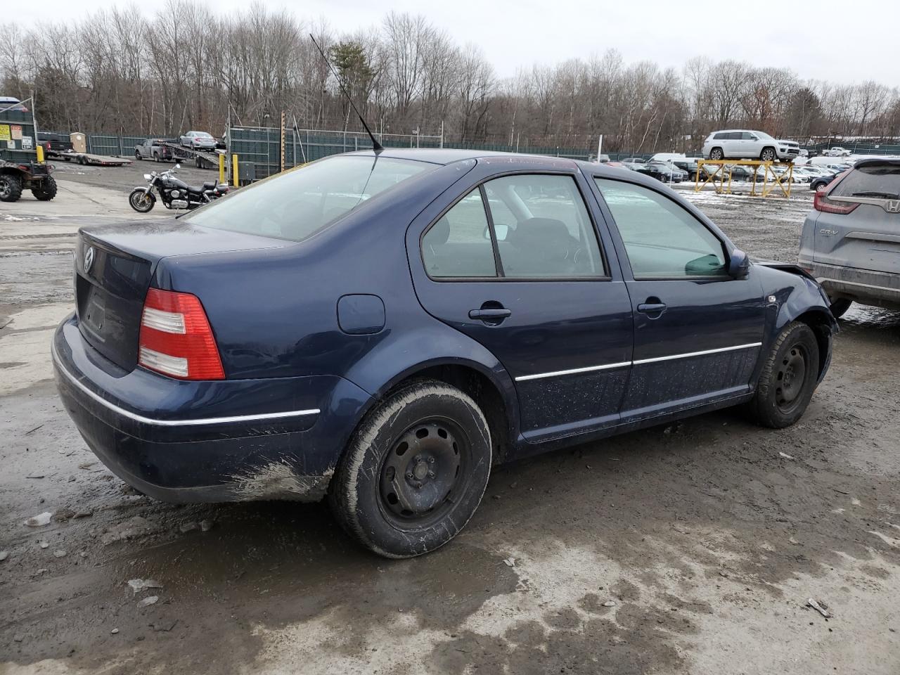 2004 Volkswagen Jetta - Image 3