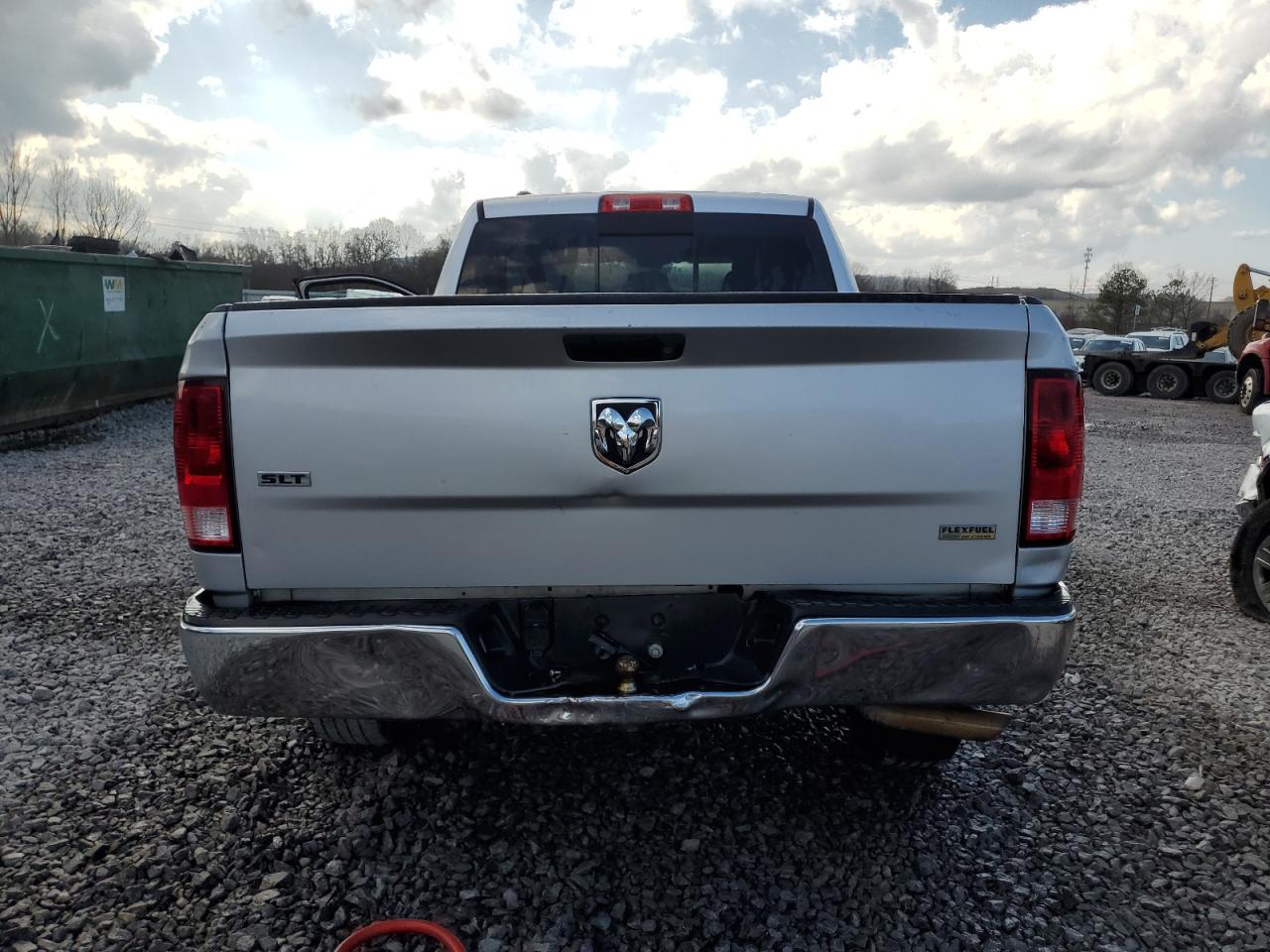 2017 RAM 1500 - Image 6