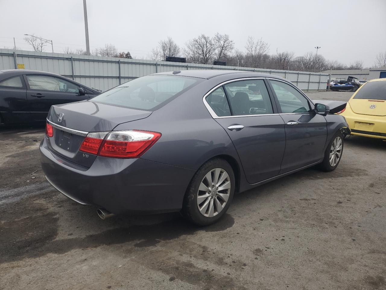 2015 Honda Accord - Image 3