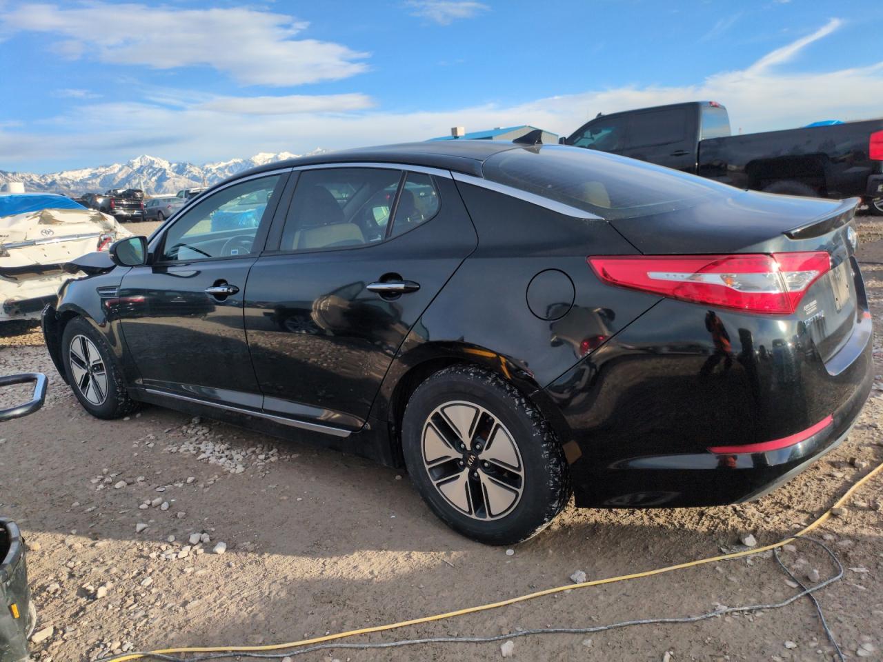 2011 Kia Optima - Image 2