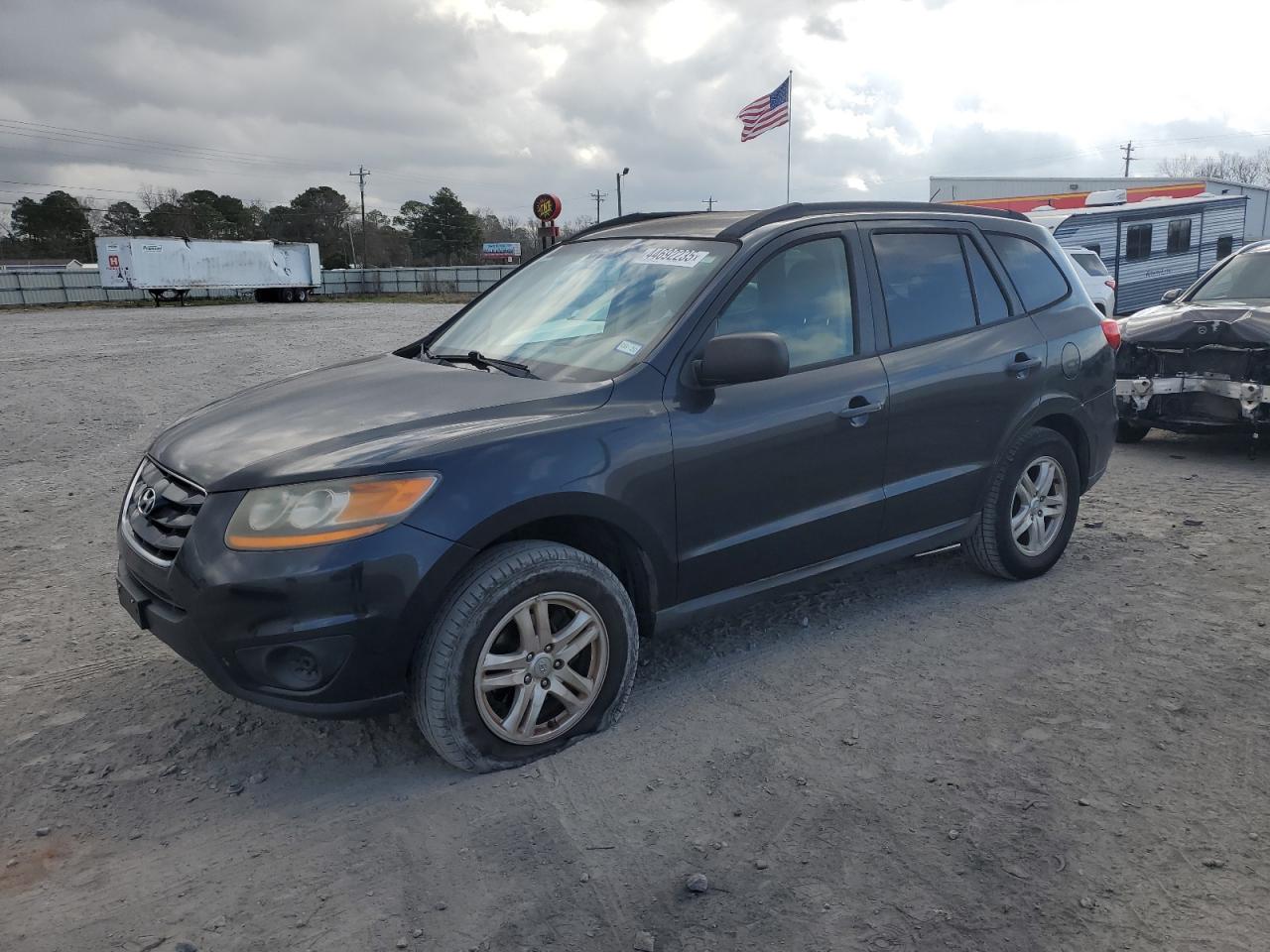 2011 Hyundai Santa Fe - Image 1