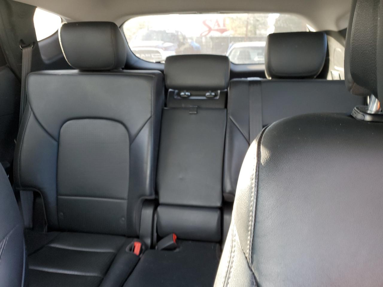 2014 Hyundai Santa Fe - Image 10