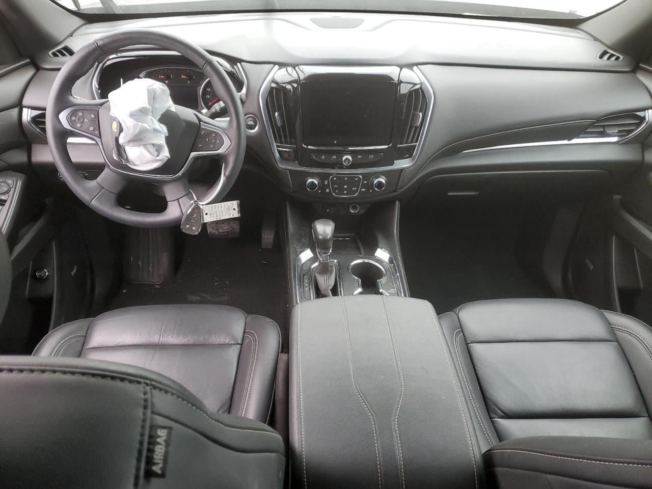 2022 Chevrolet Traverse - Image 8