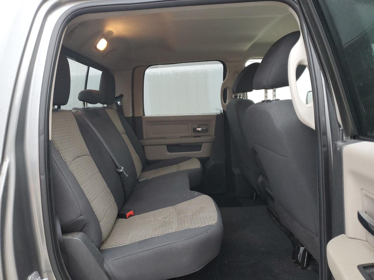 2011 Dodge RAM - Image 10