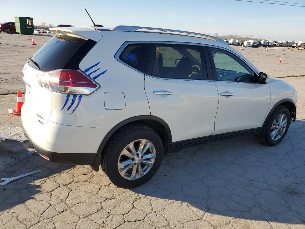 2014 Nissan Rogue - Image 3