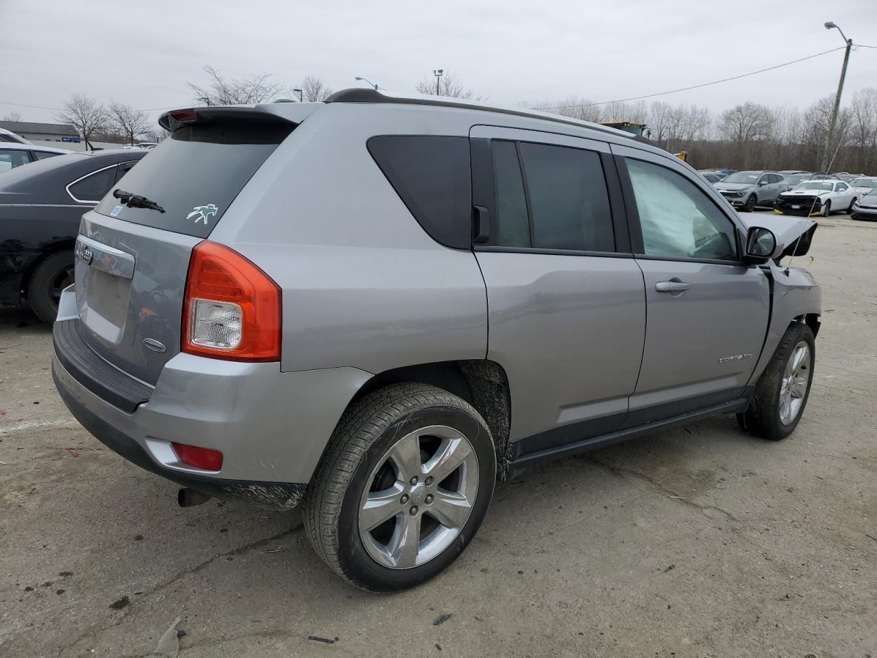2014 Jeep Compass - Image 3