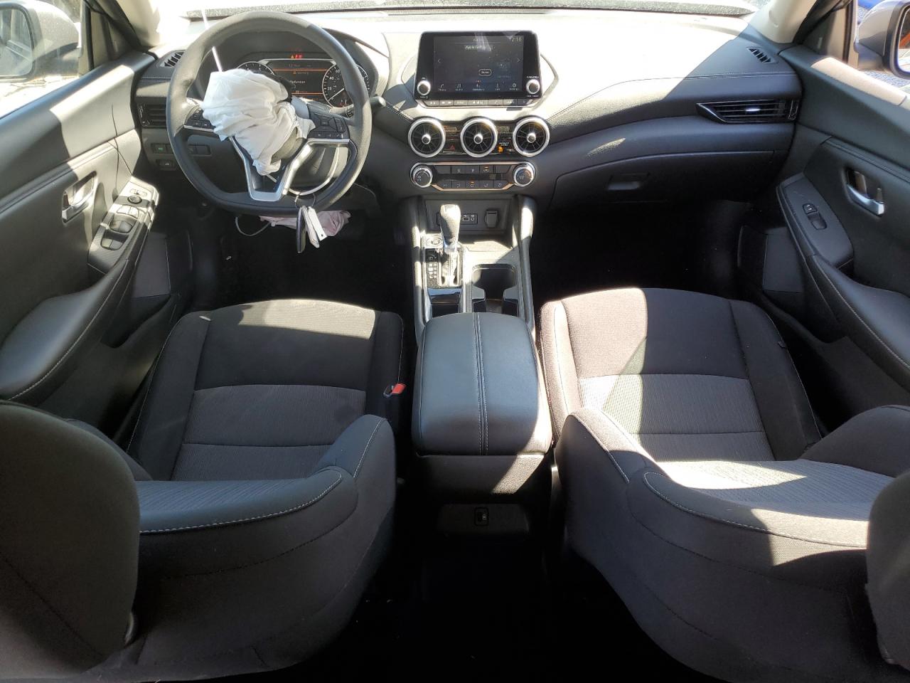 2024 Nissan Sentra - Image 8