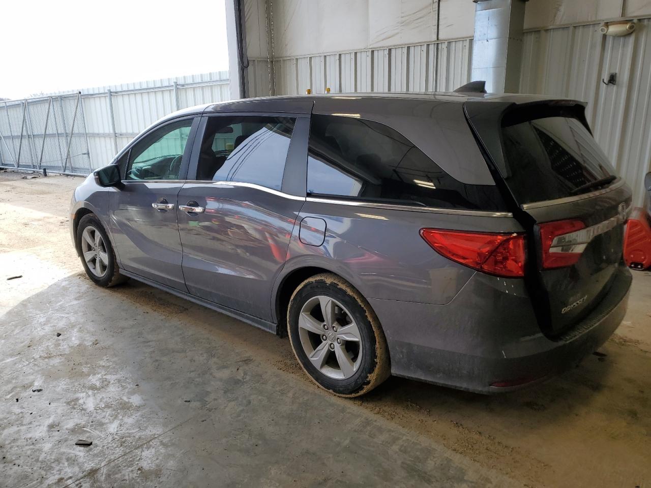 2019 Honda Odyssey - Image 2