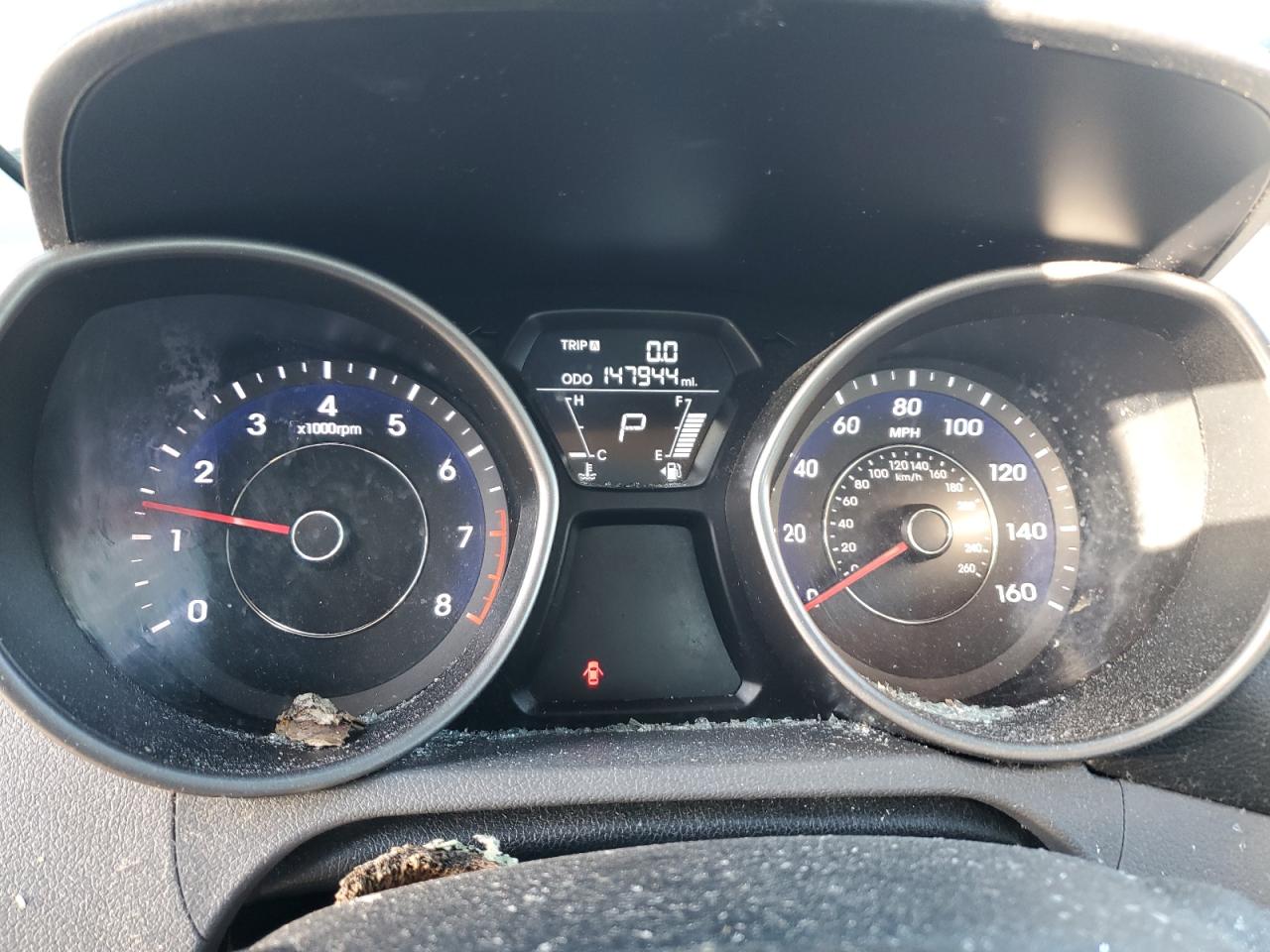 2013 Hyundai Elantra - Image 9
