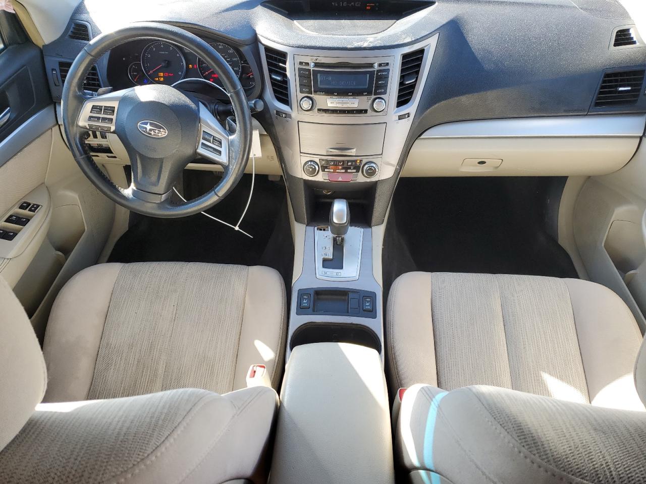 2013 Subaru Outback - Image 8