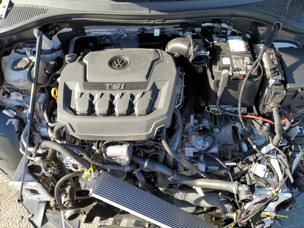 Фото: 3VV2B7AX4LM074029 - 12