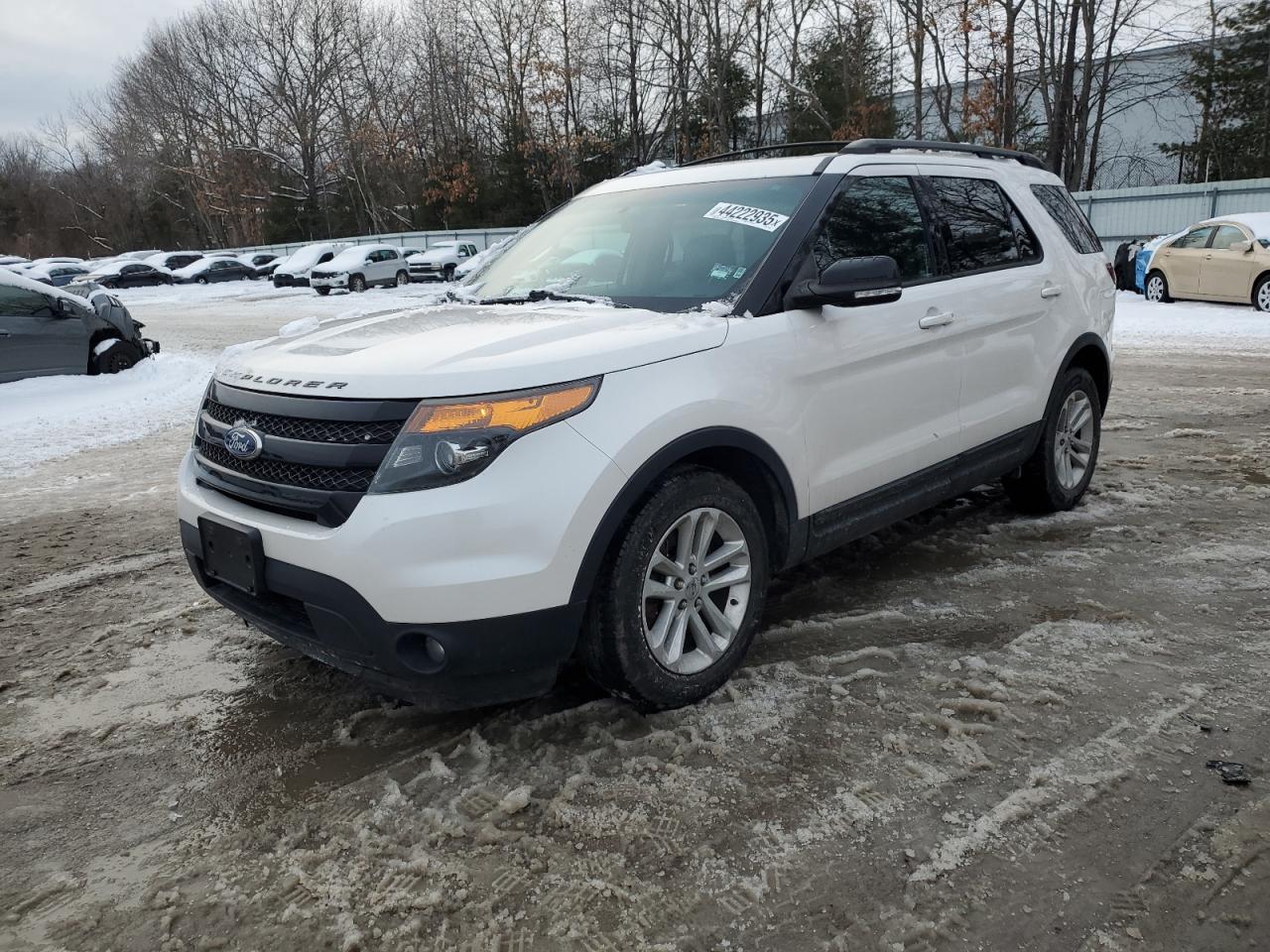 2015 Ford Explorer - Image 1