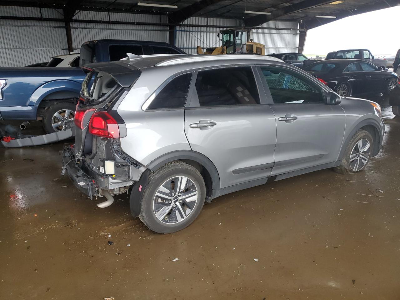 2022 Kia Niro - Image 3