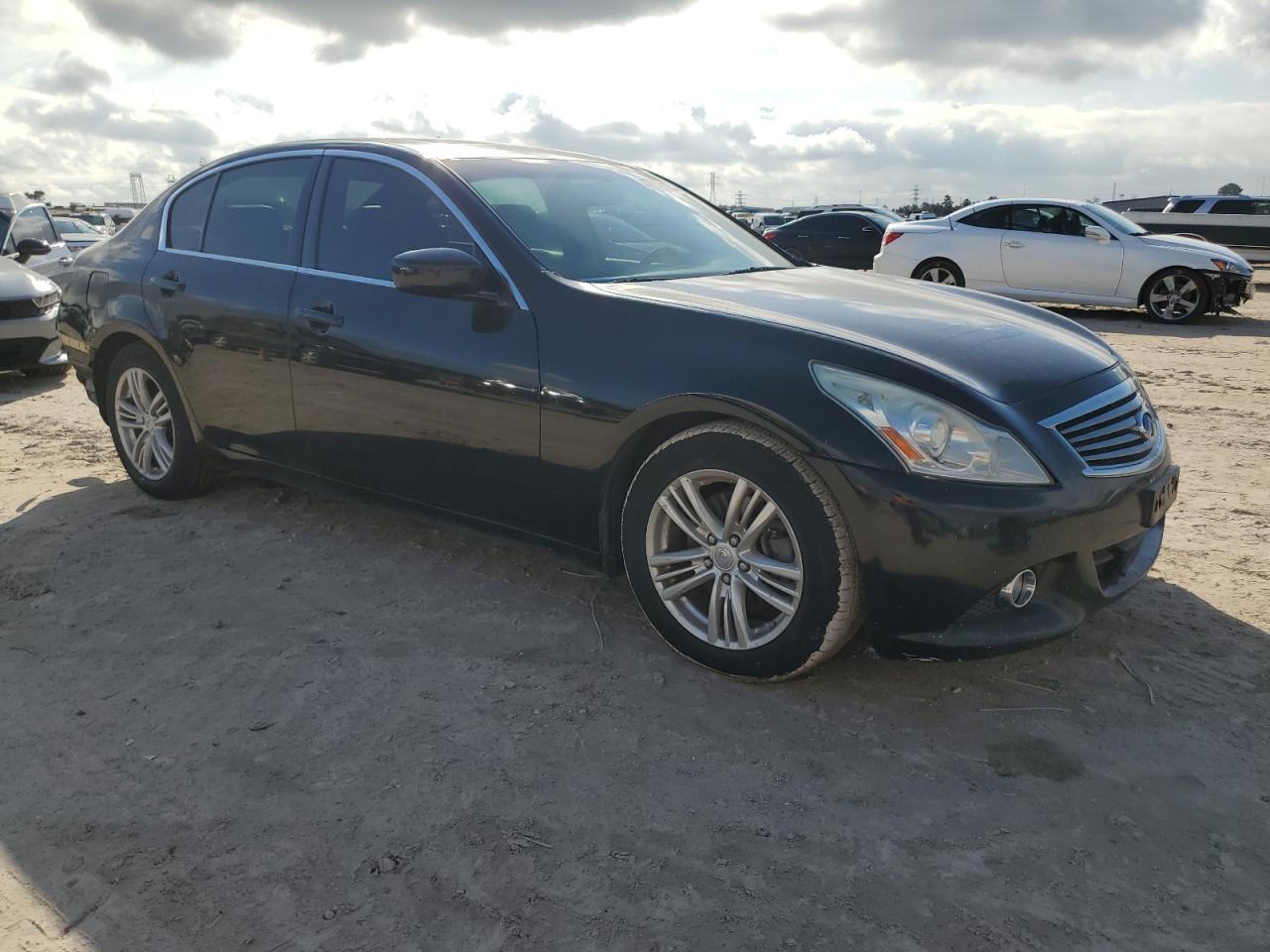 2010 Infiniti G - Image 4