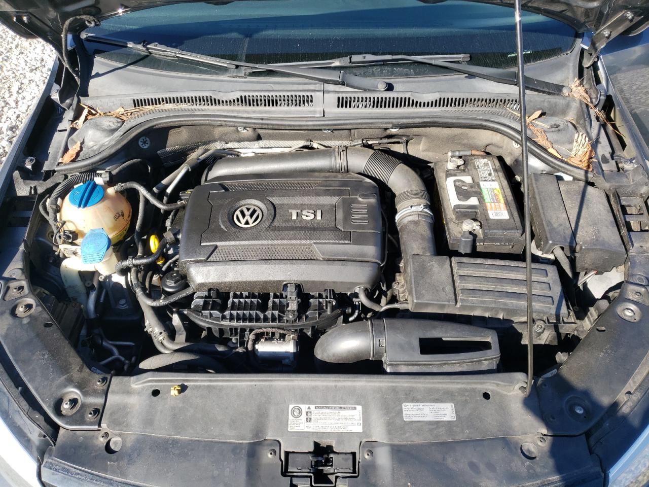 2014 Volkswagen Jetta - Image 11