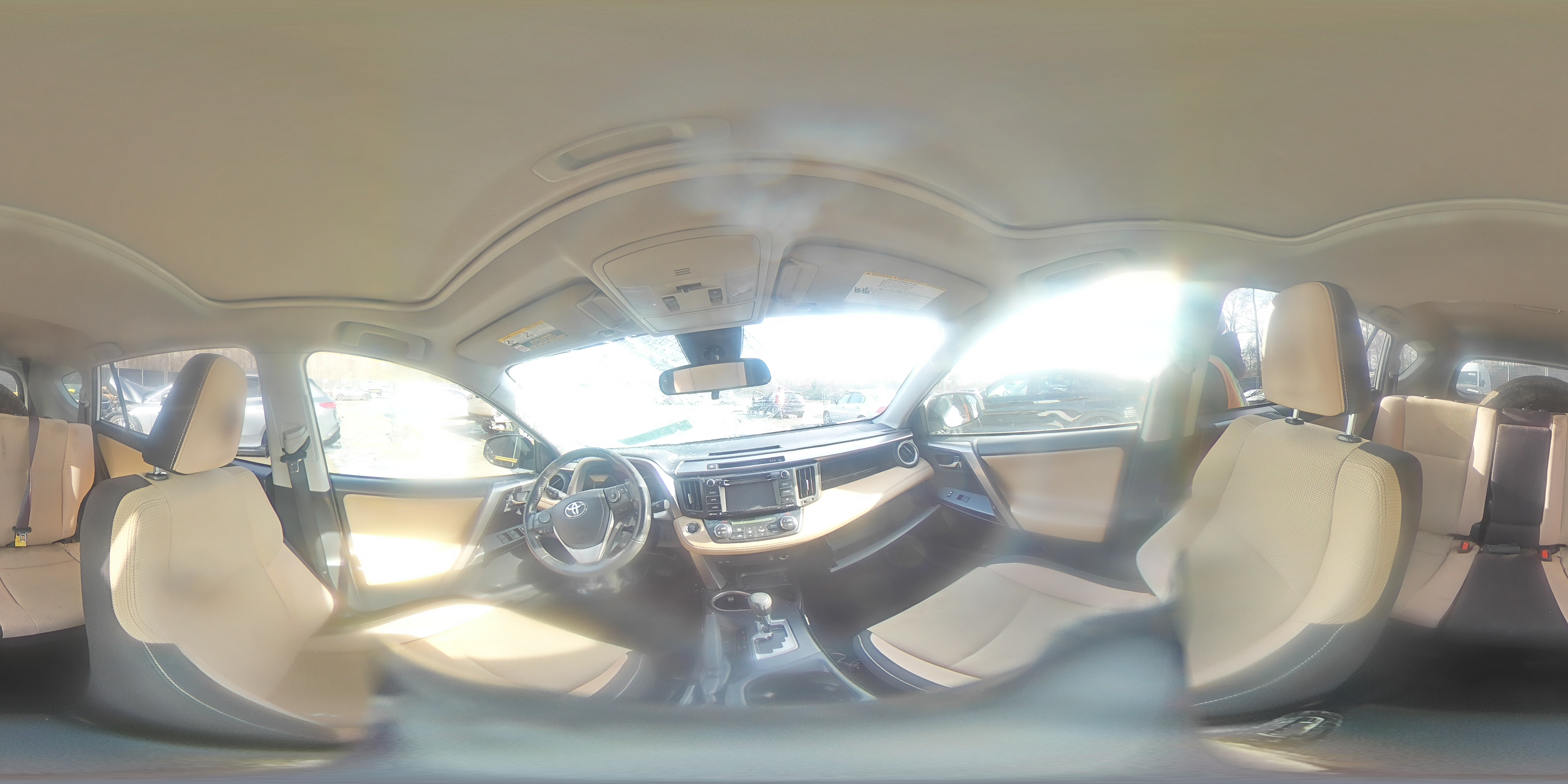 2018 Toyota RAV 4 - Image 14