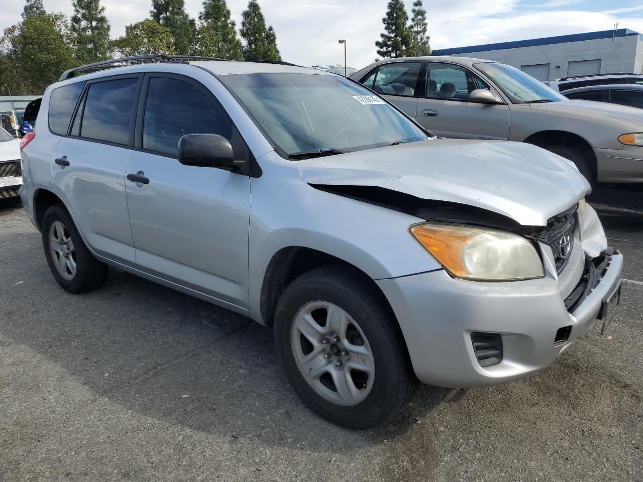 2011 Toyota RAV 4 - Image 4