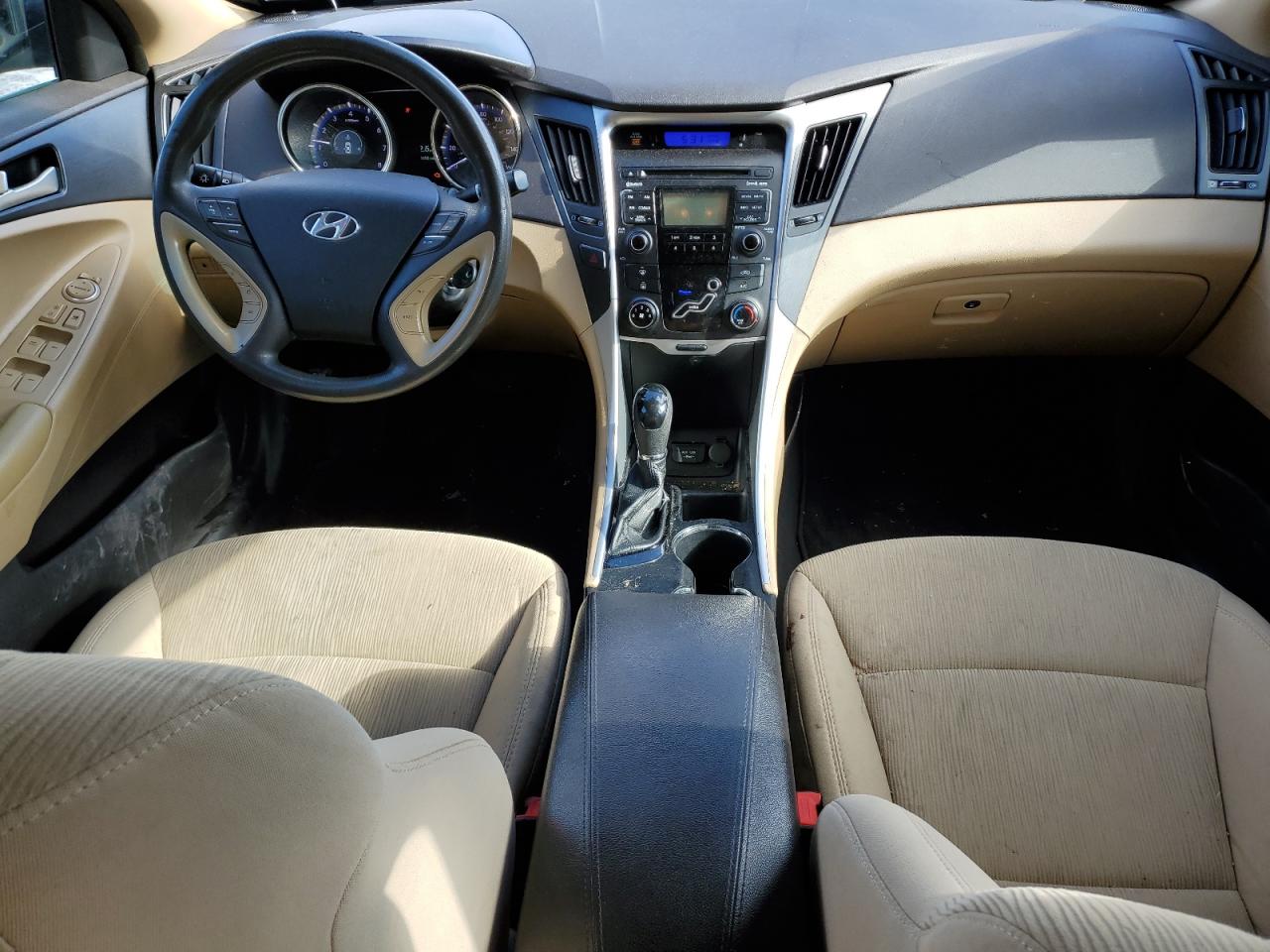 2011 Hyundai Sonata - Image 8