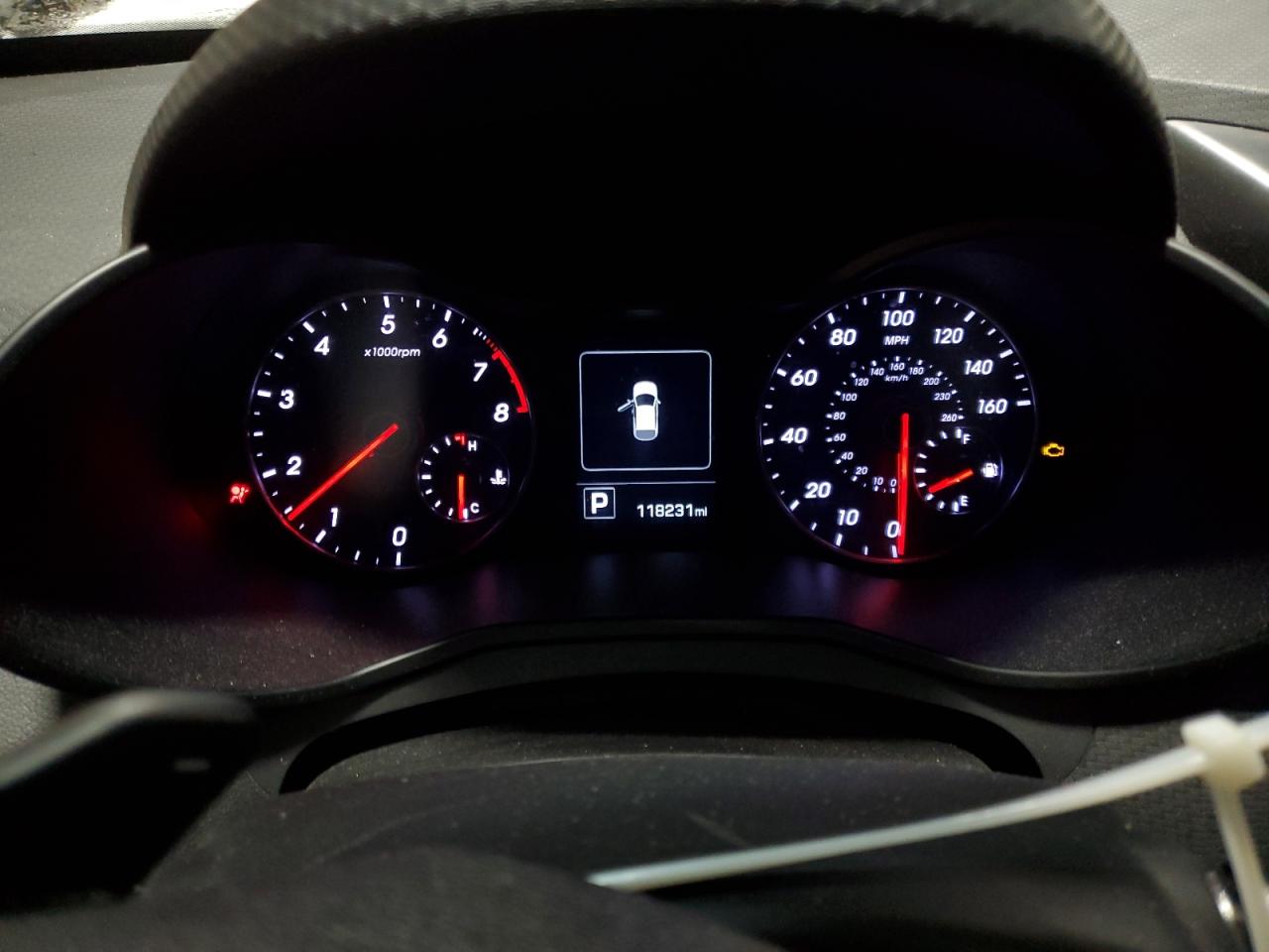 2016 Hyundai Veloster - Image 9