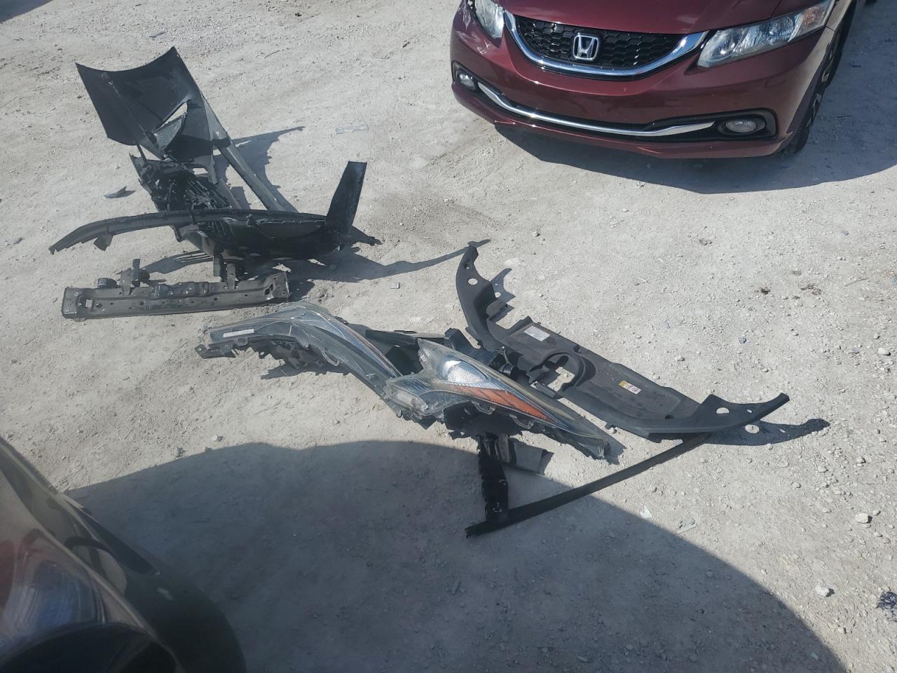 2018 Toyota Prius - Image 12