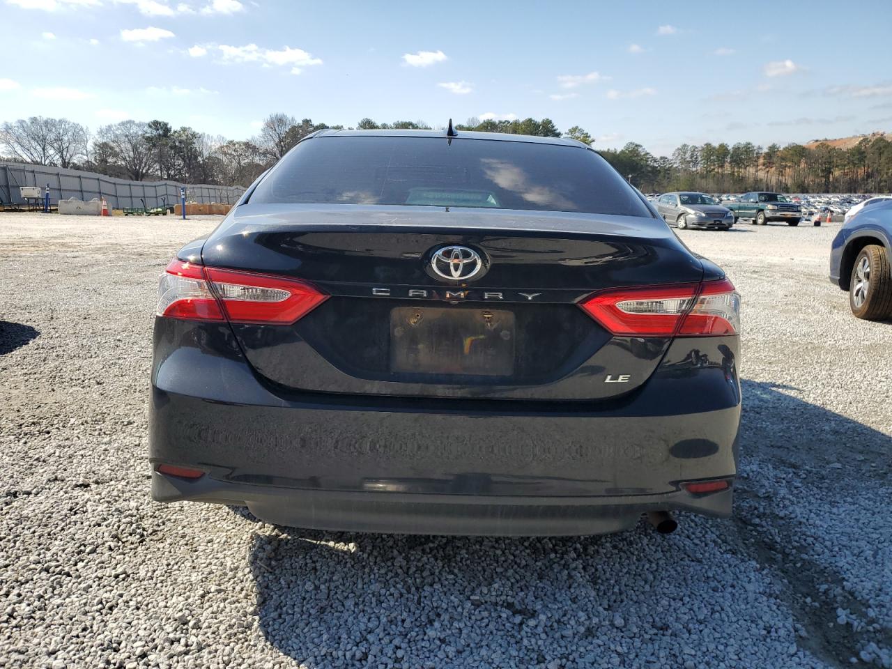 2018 Toyota Camry - Image 6