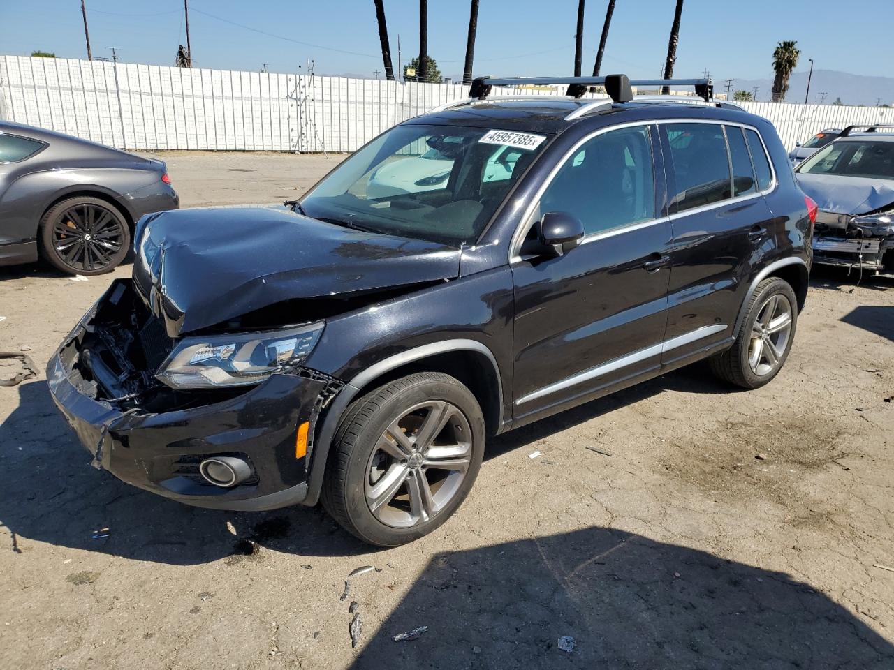 2017 Volkswagen Tiguan - Image 1