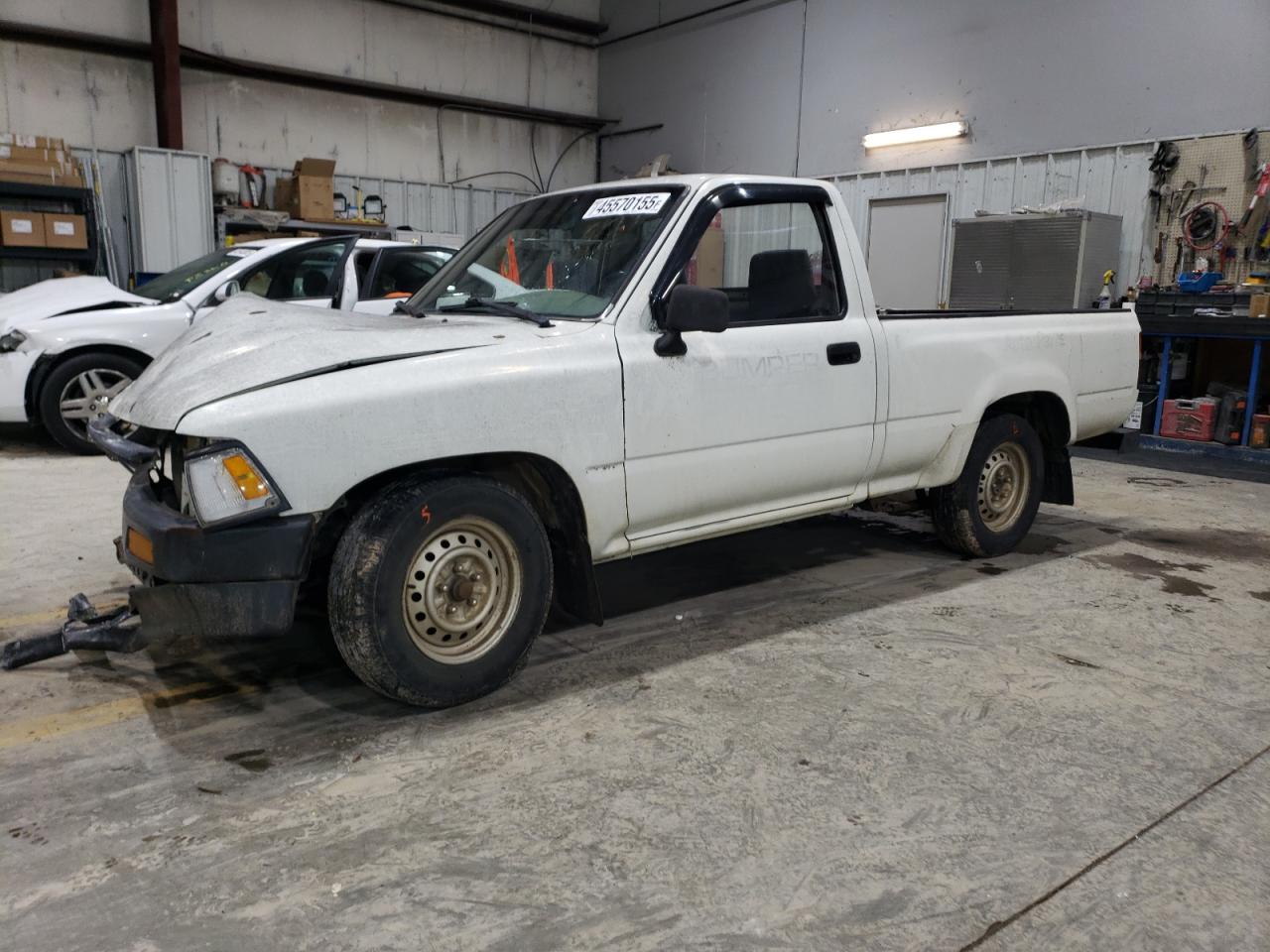 1995 Toyota Pickup - Image 1