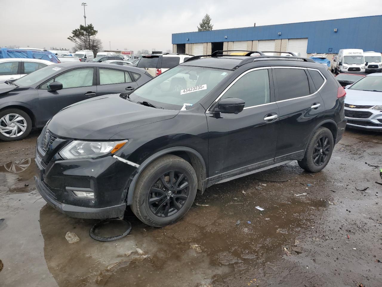 2018 Nissan Rogue - Image 1