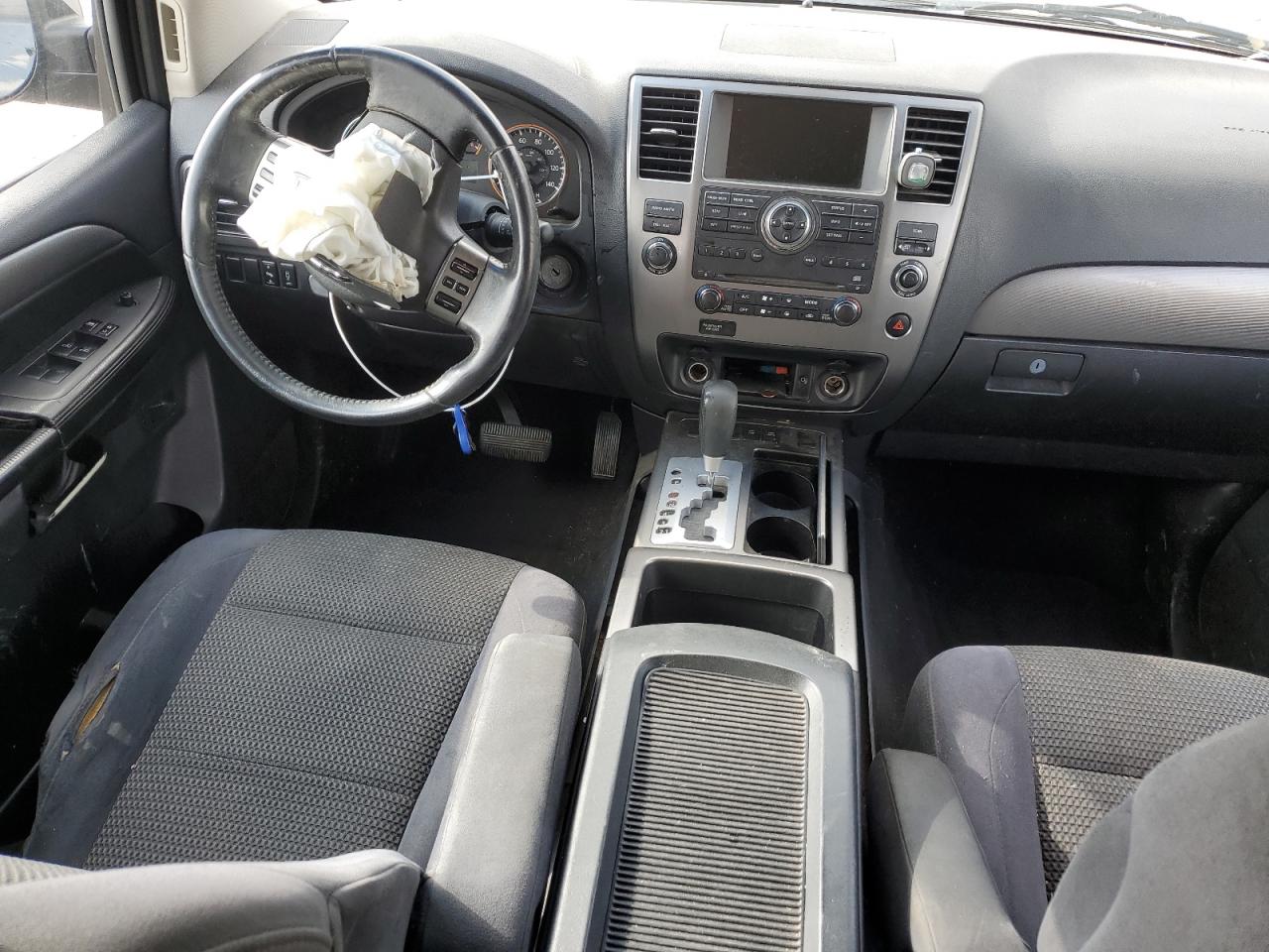 2008 Nissan Armada - Image 8