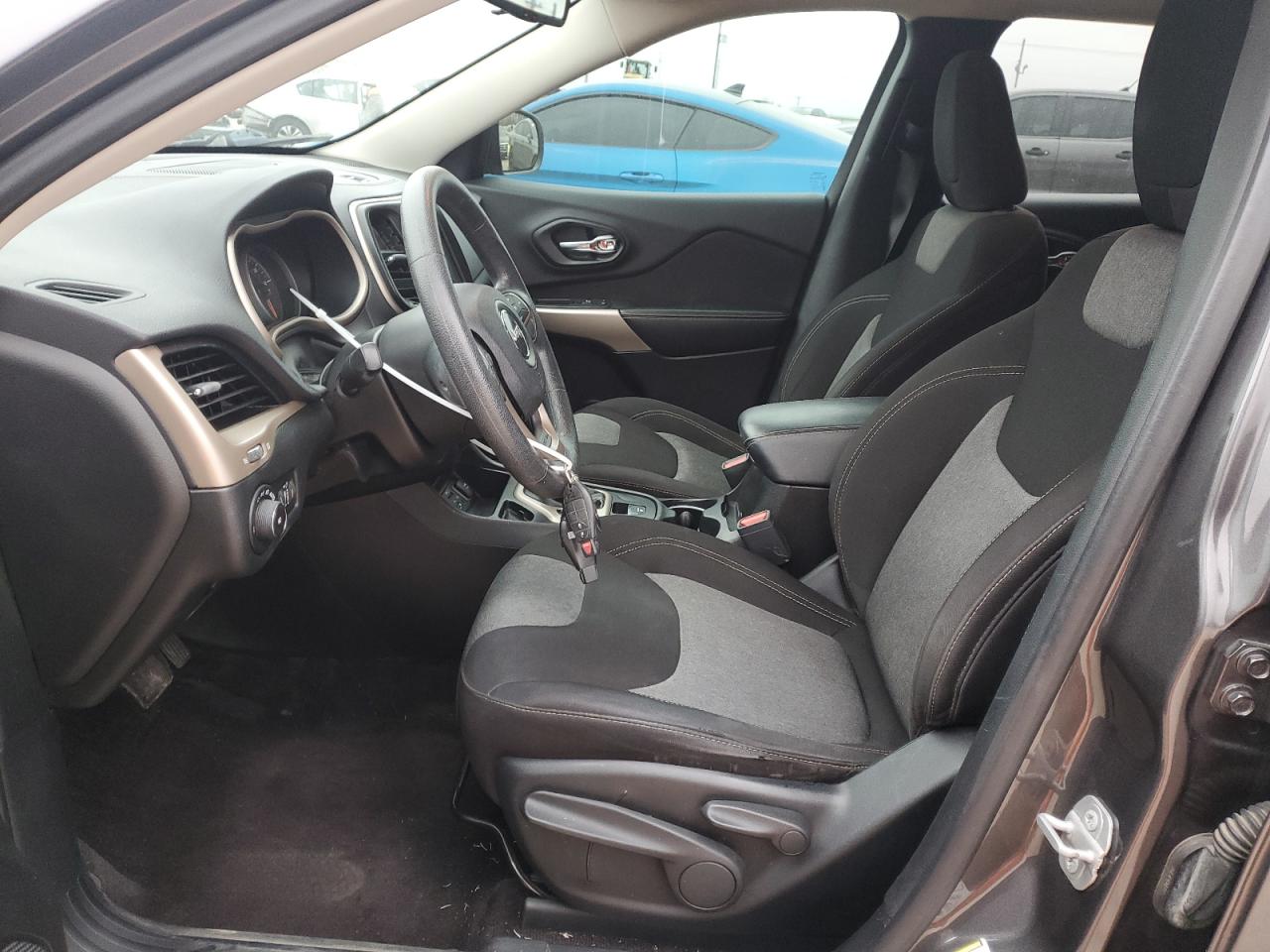 2018 Jeep Grand Cherokee - Image 7
