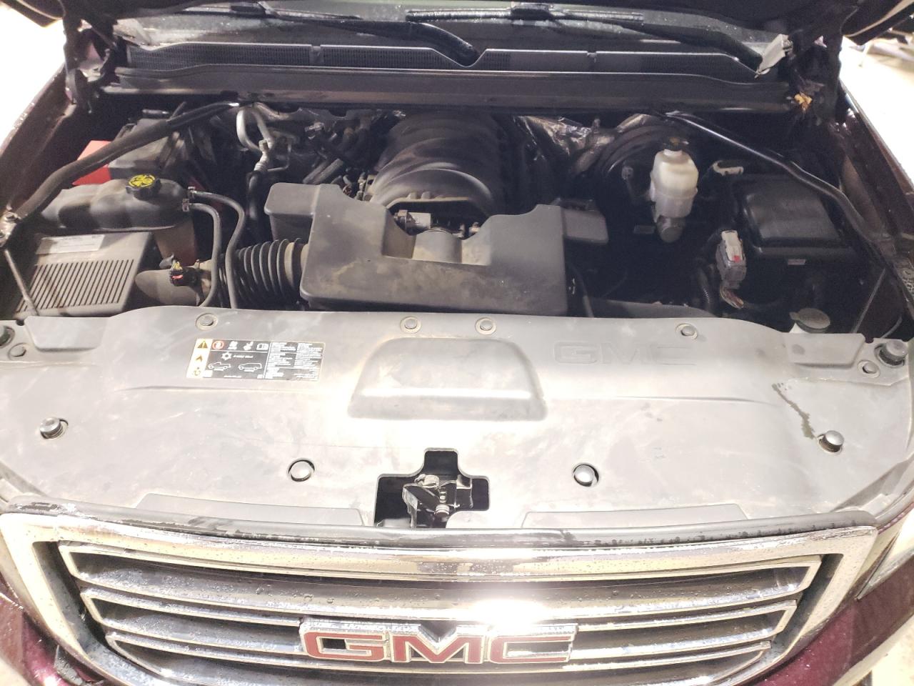 2017 GMC Yukon - Image 12