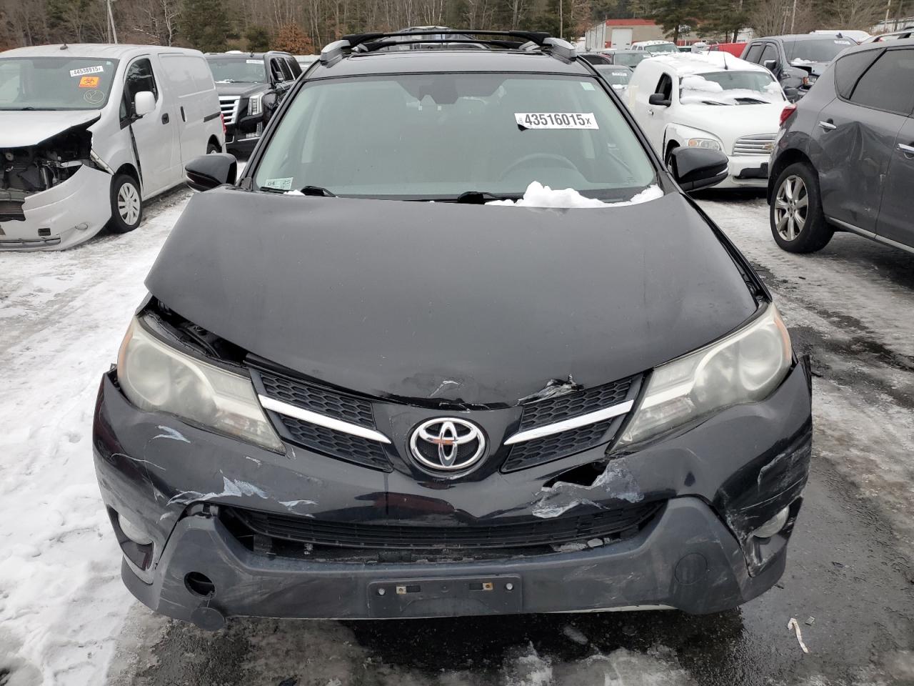 2015 Toyota RAV 4 - Image 5