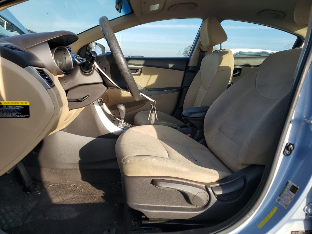 2011 Hyundai Elantra - Image 7