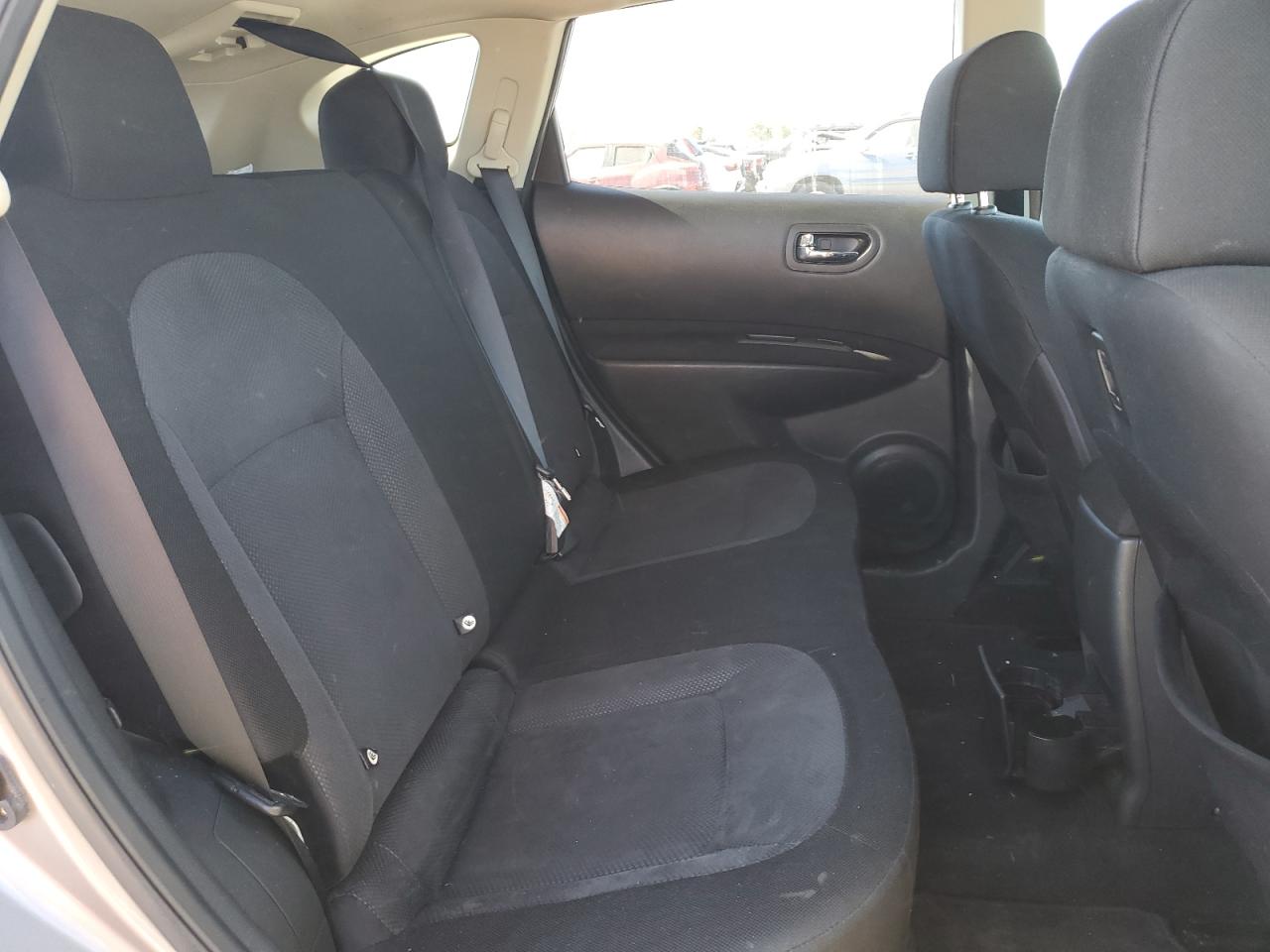 2012 Nissan Rogue - Image 11