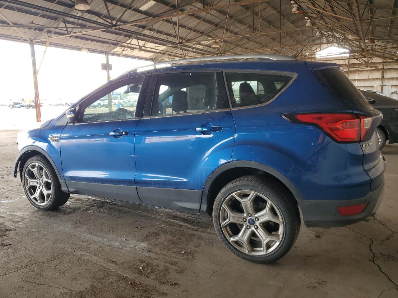 2019 Ford Escape - Image 2