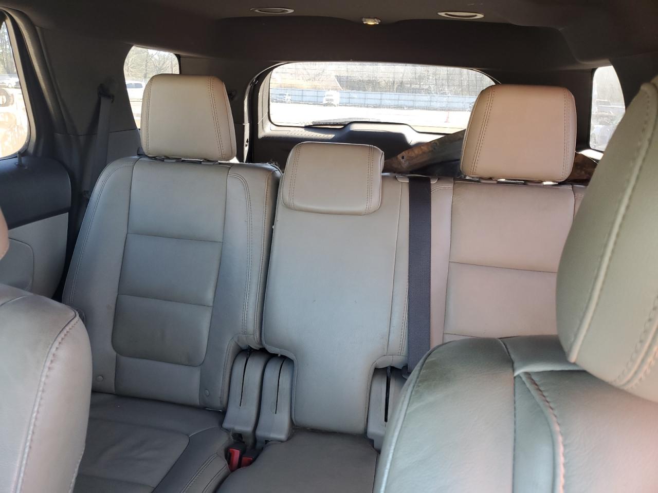 2015 Ford Explorer - Image 10