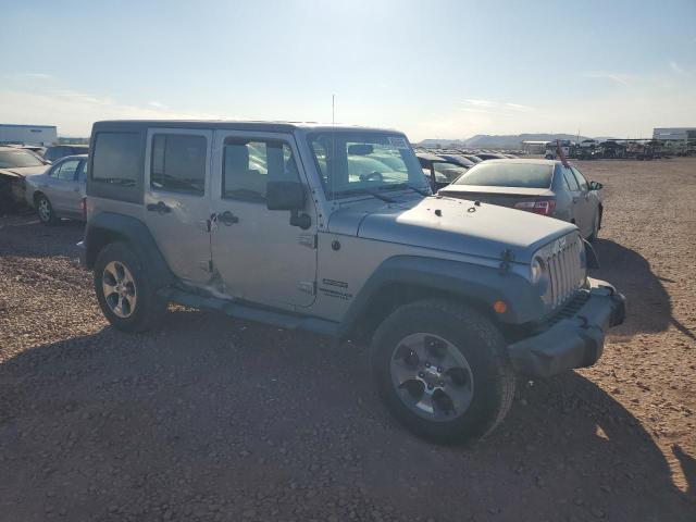  JEEP WRANGLER 2016 Серебристый