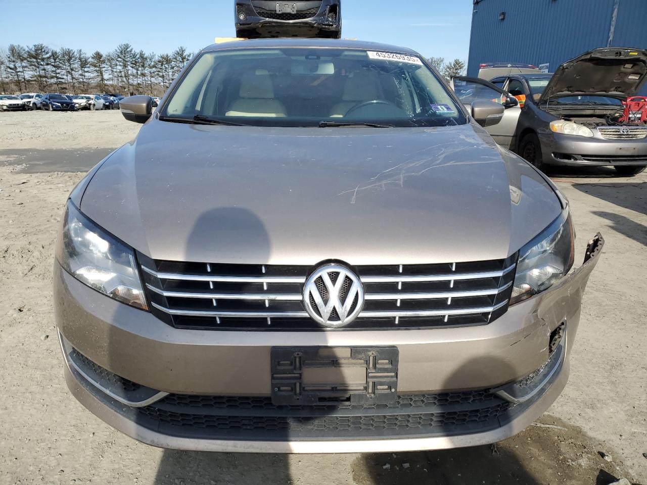 2015 Volkswagen Passat - Image 5