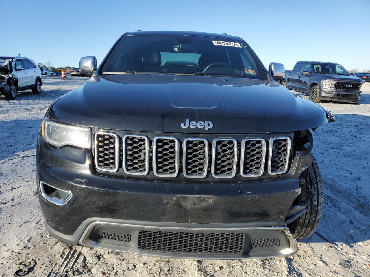 2017 Jeep Grand Cherokee - Image 5