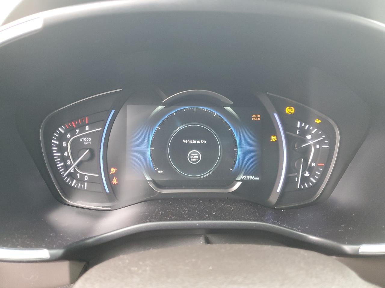 2020 Hyundai Santa Fe - Image 9