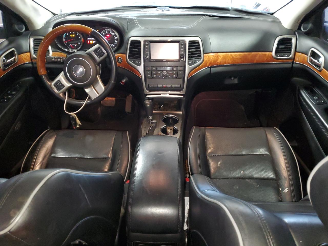 2011 Jeep Grand Cherokee - Image 8