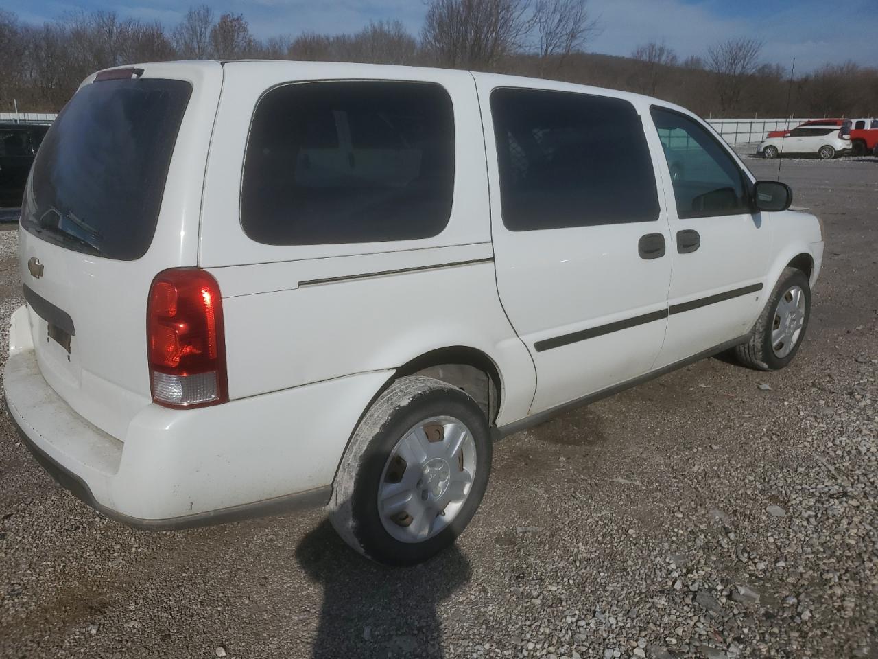 2006 Chevrolet Uplander - Image 3