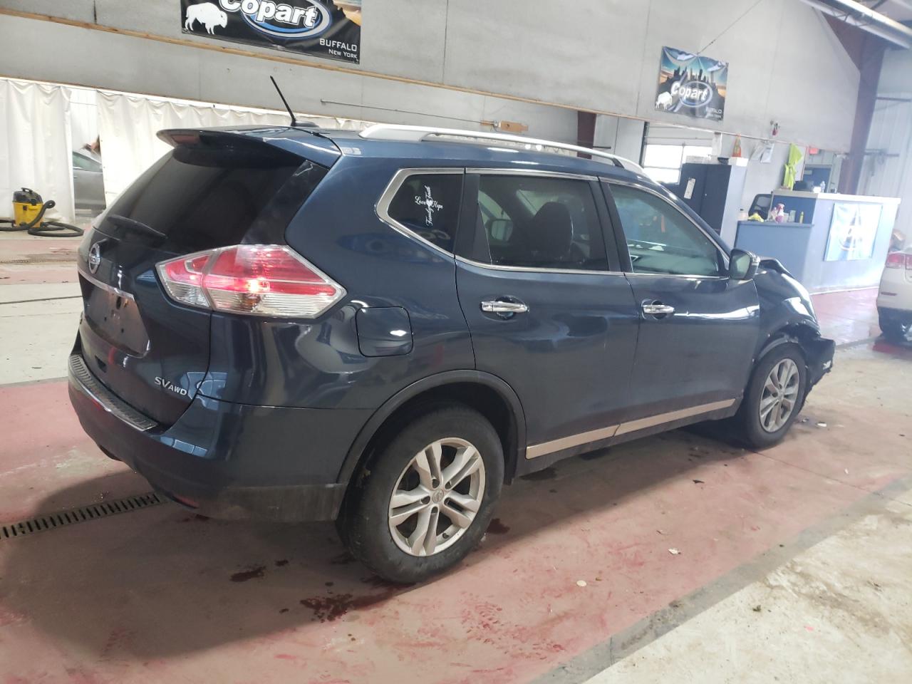 2015 Nissan Rogue - Image 3