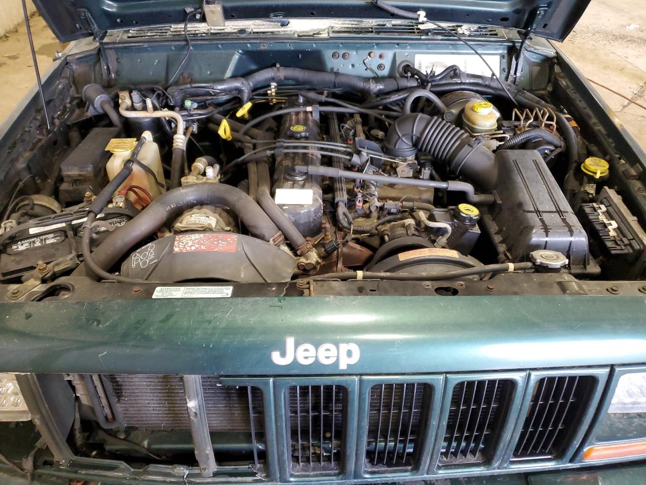 2000 Jeep Cherokee - Image 12