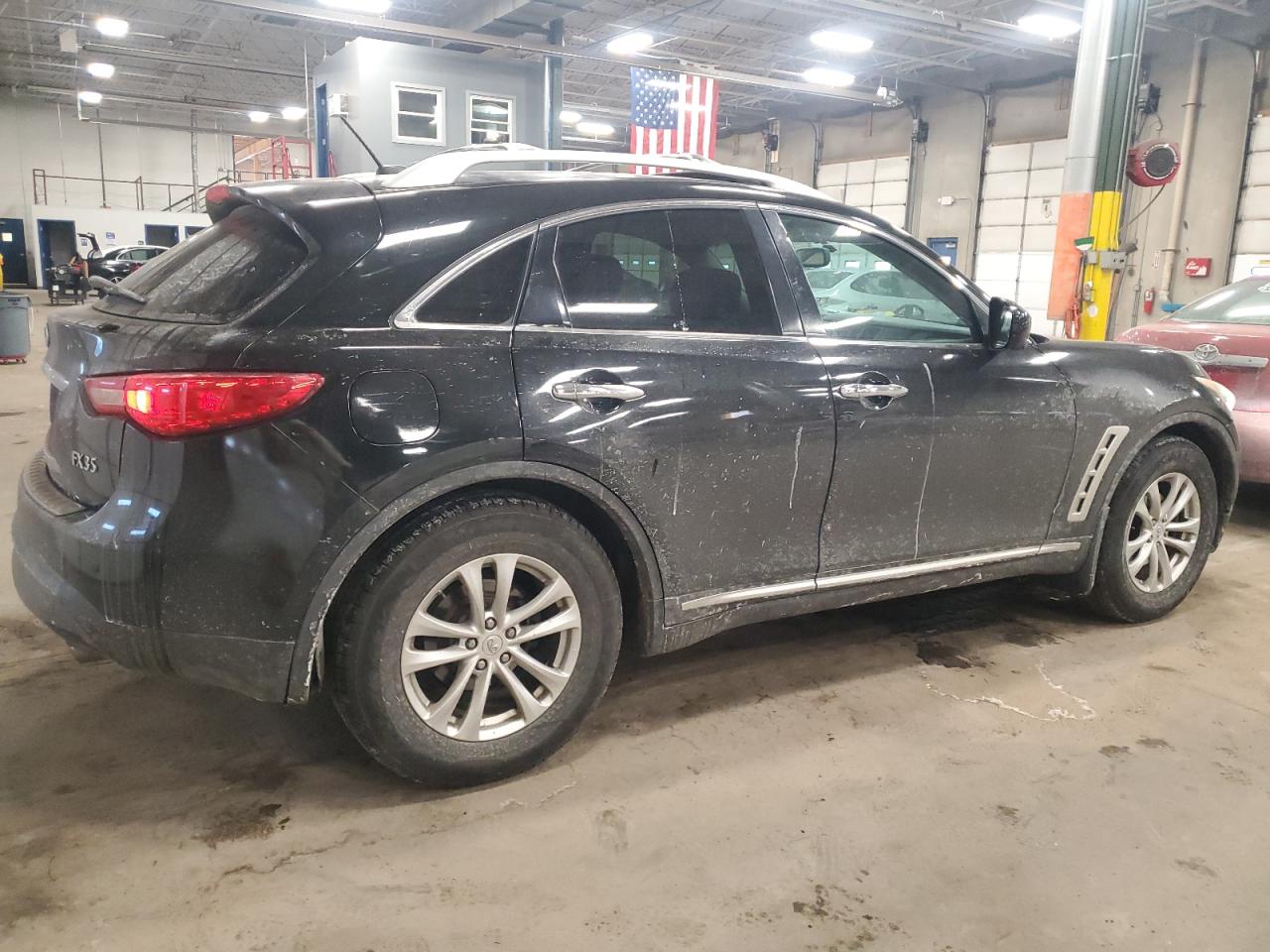 2010 Infiniti FX - Image 3